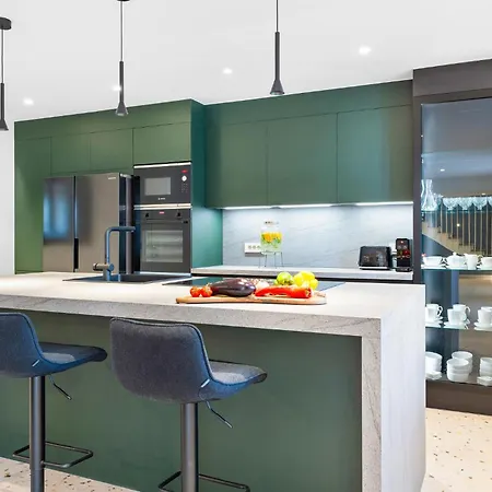 Holiday home Awesome In